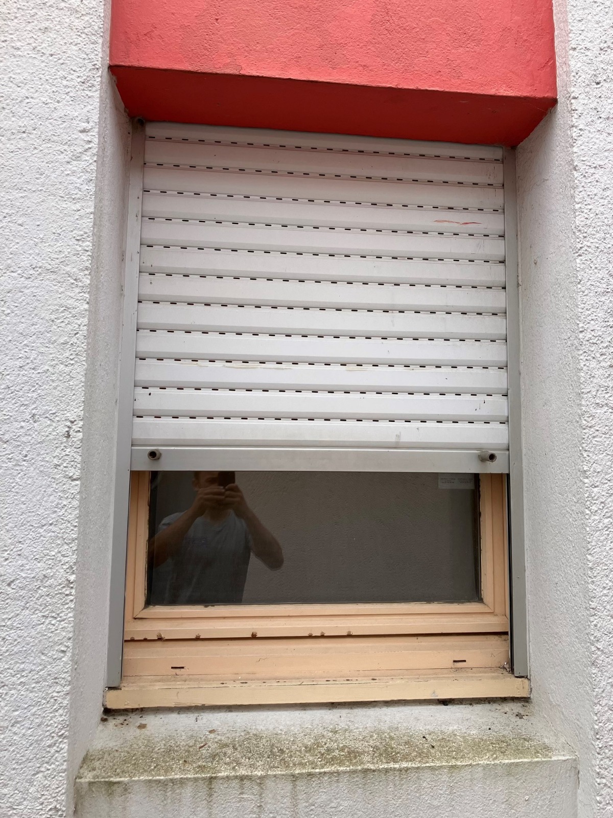 Volet roulant cassé — lames désaxées — intervention SOS Dépannage